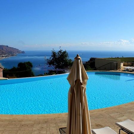 Taormina Seaview Apartment - Taormina Holidays Екстериор снимка