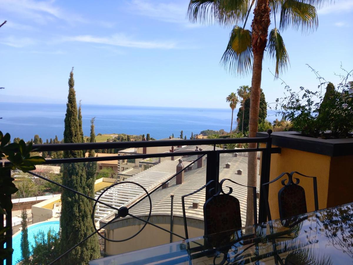 Taormina Seaview Apartment - Taormina Holidays Екстериор снимка