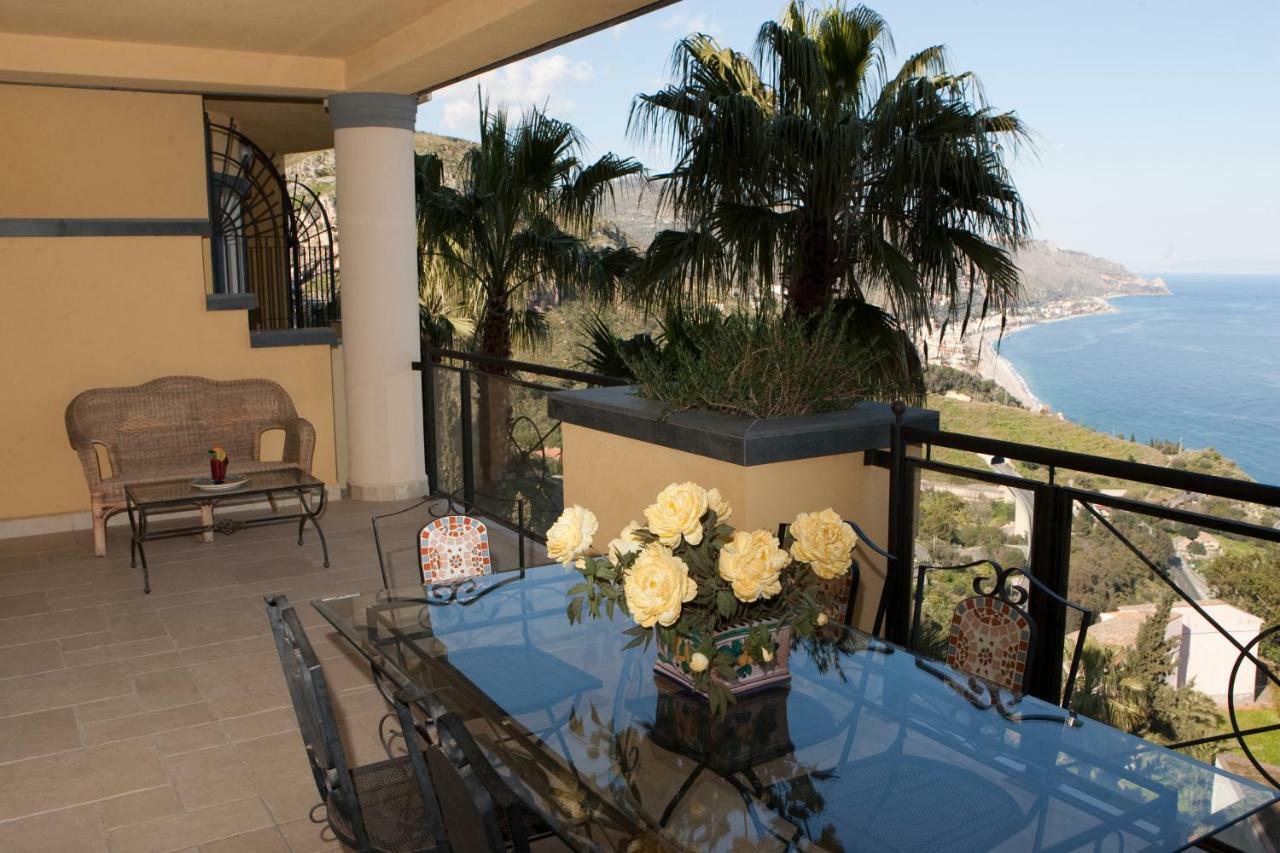 Taormina Seaview Apartment - Taormina Holidays Екстериор снимка